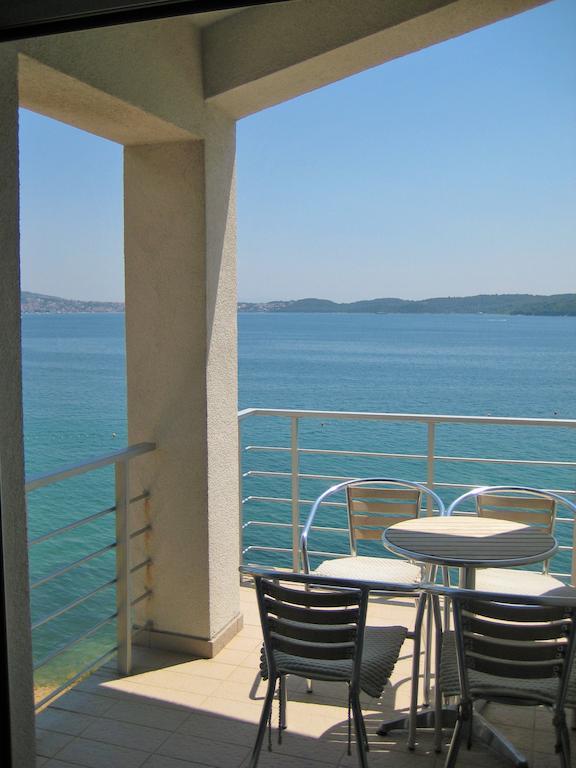 Apartments Marer Trogir Phòng bức ảnh
