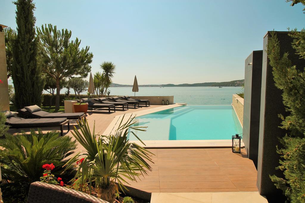 Apartments Marer Trogir Ngoại thất bức ảnh